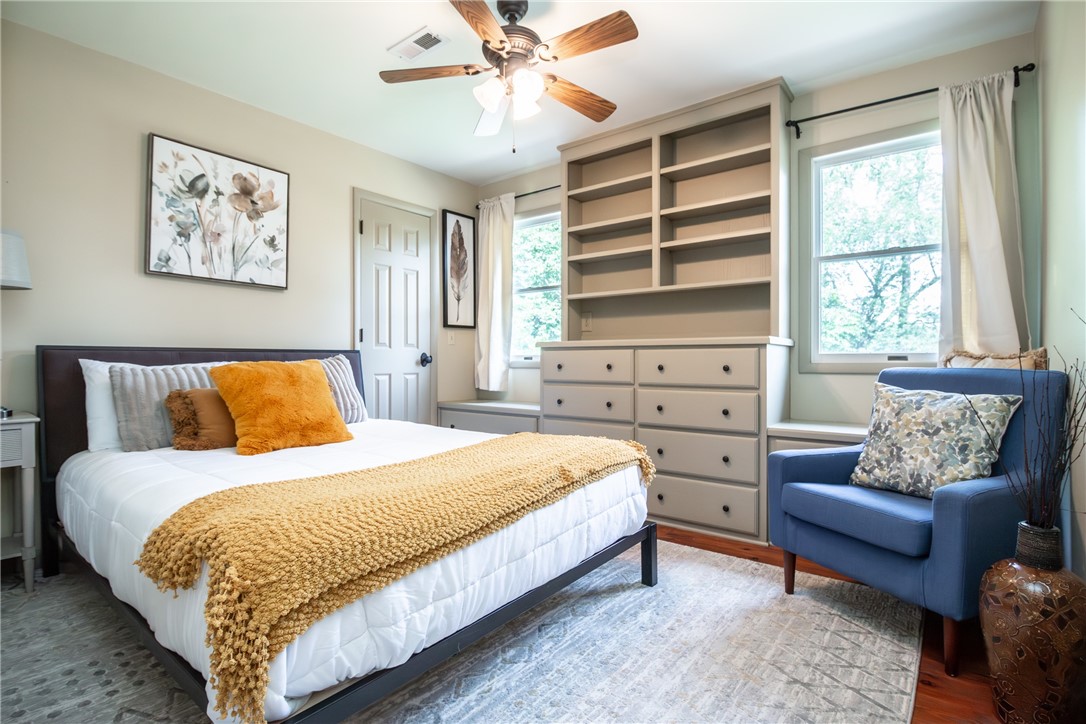 Ozark Acres Cave Springs - Residential