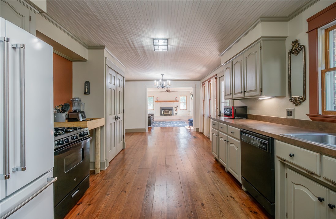 Ozark Acres Cave Springs - Residential