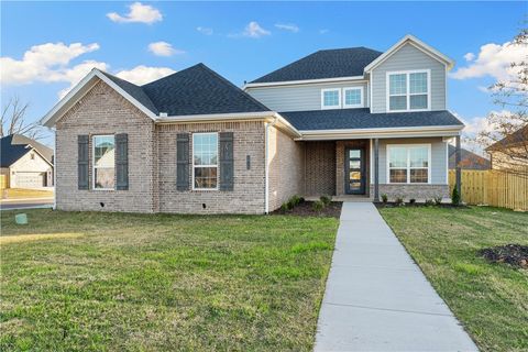 1915 Bugg Street Pea Ridge AR 72751