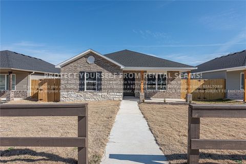 Photo of 2590 S Ouachita Drive, Fayetteville, AR 72701 (MLS # 1335970)