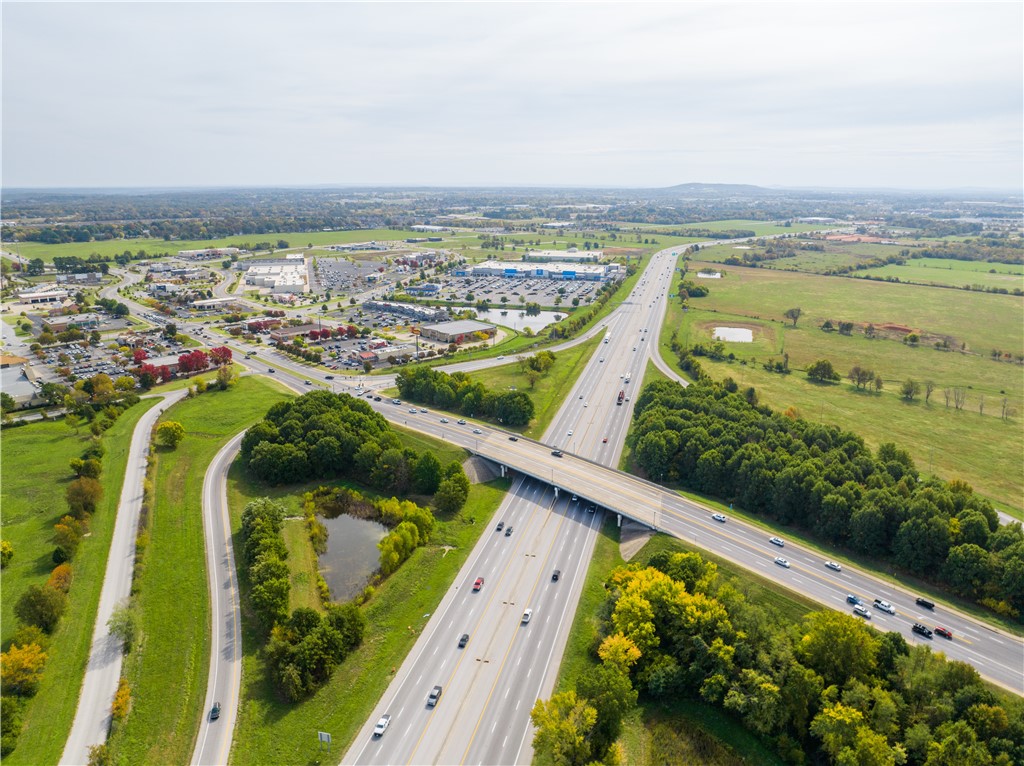 MILLS FARM COMMERCIAL-ROGERS - Land