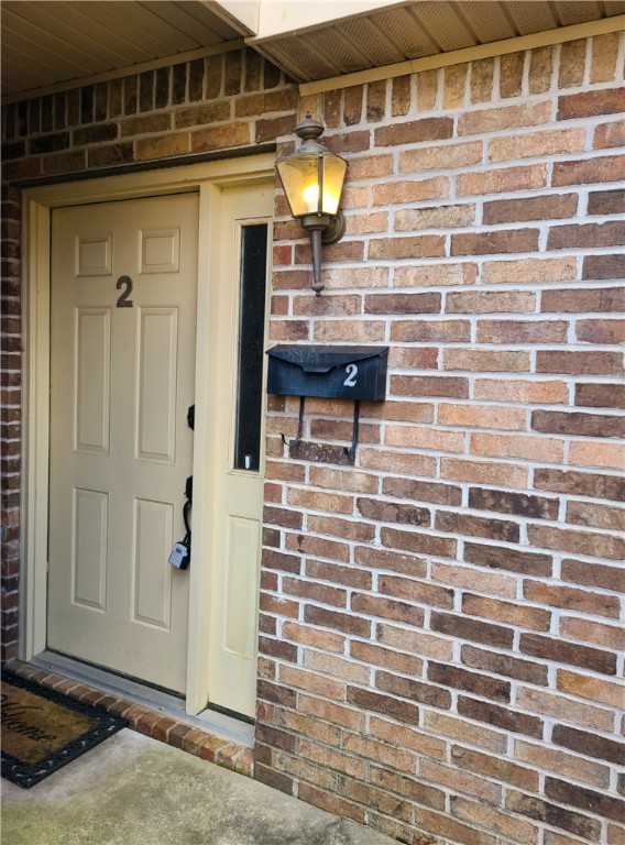 Windsor Place Sub Rogers - Residential Lease