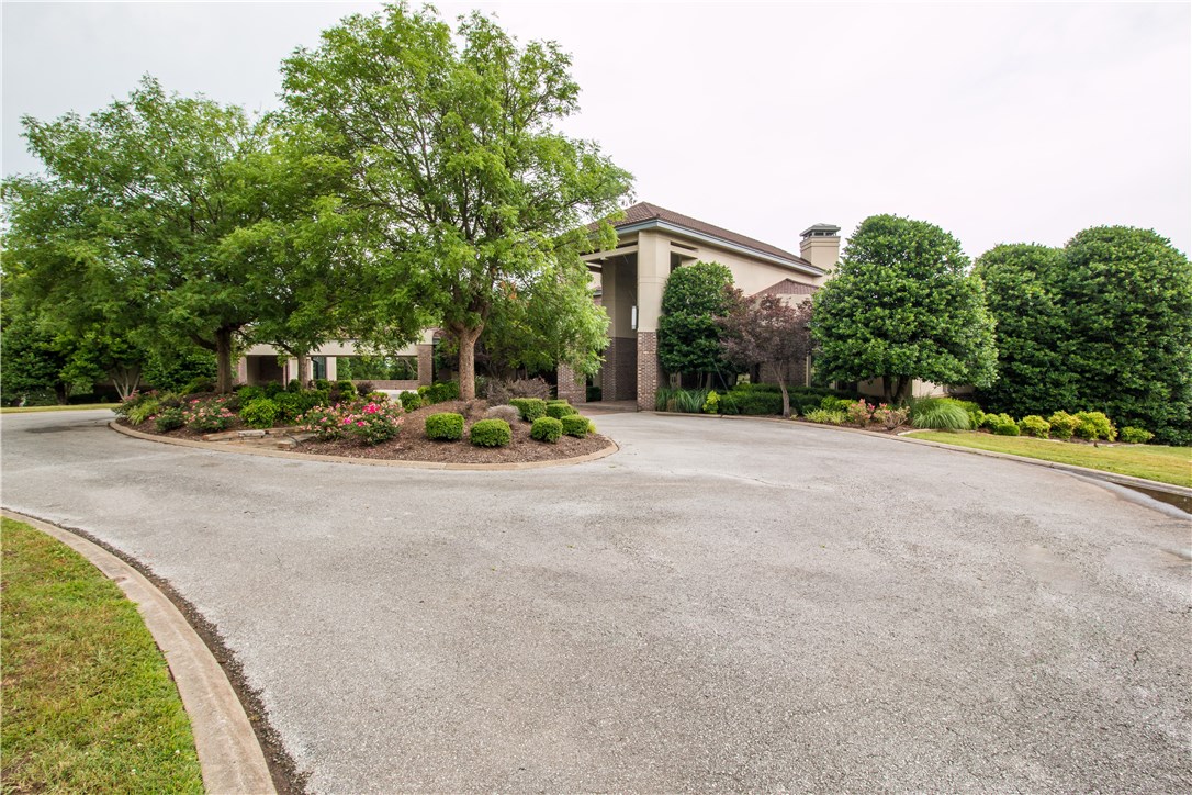 Beau Chene - Residential