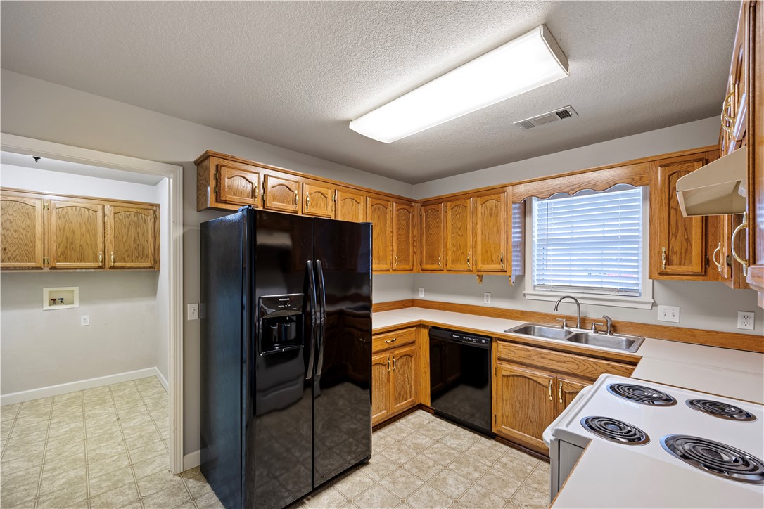 Bakers Meadow Ph Iv - Residential