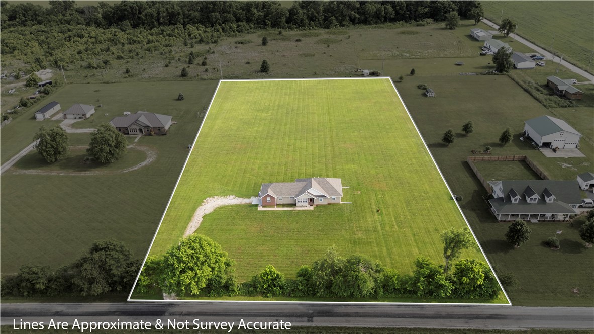 8861 Farm Road 2212 - Photo 2