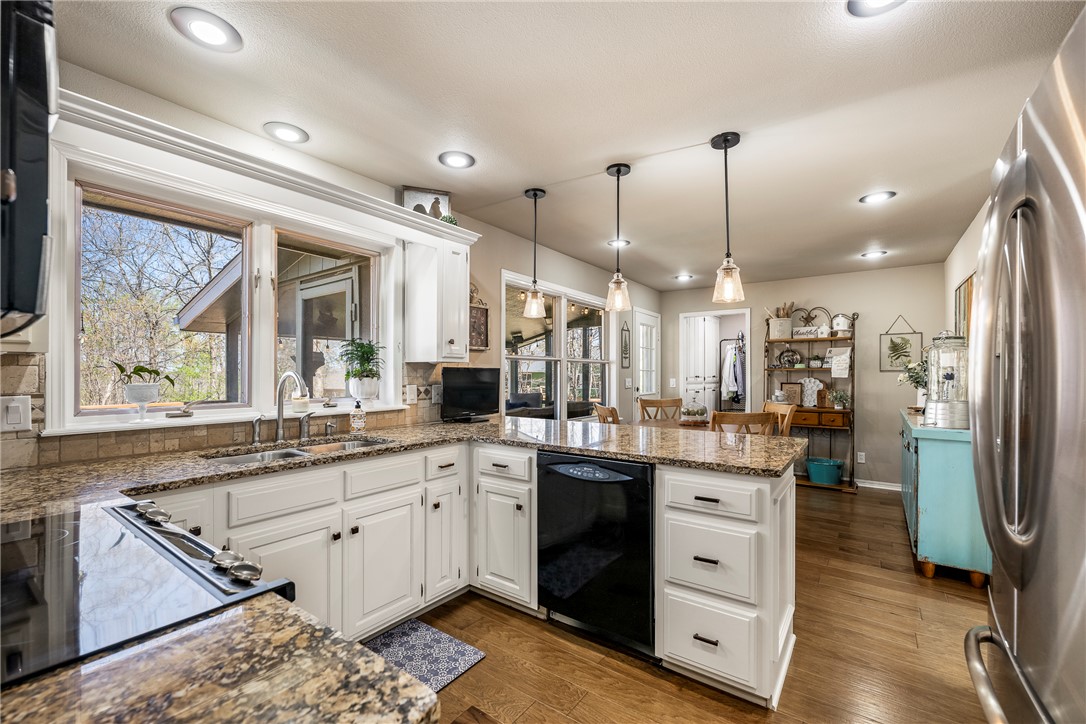 Pembroke Sub Bvv - Residential