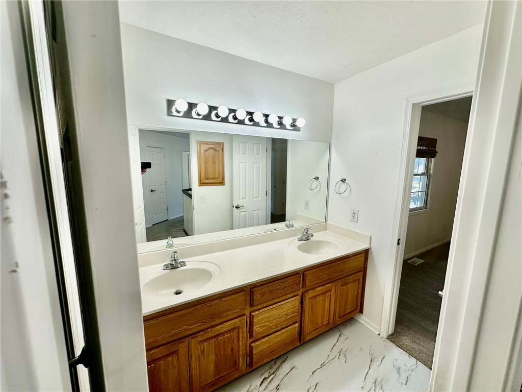 Orchards - Residential Lease