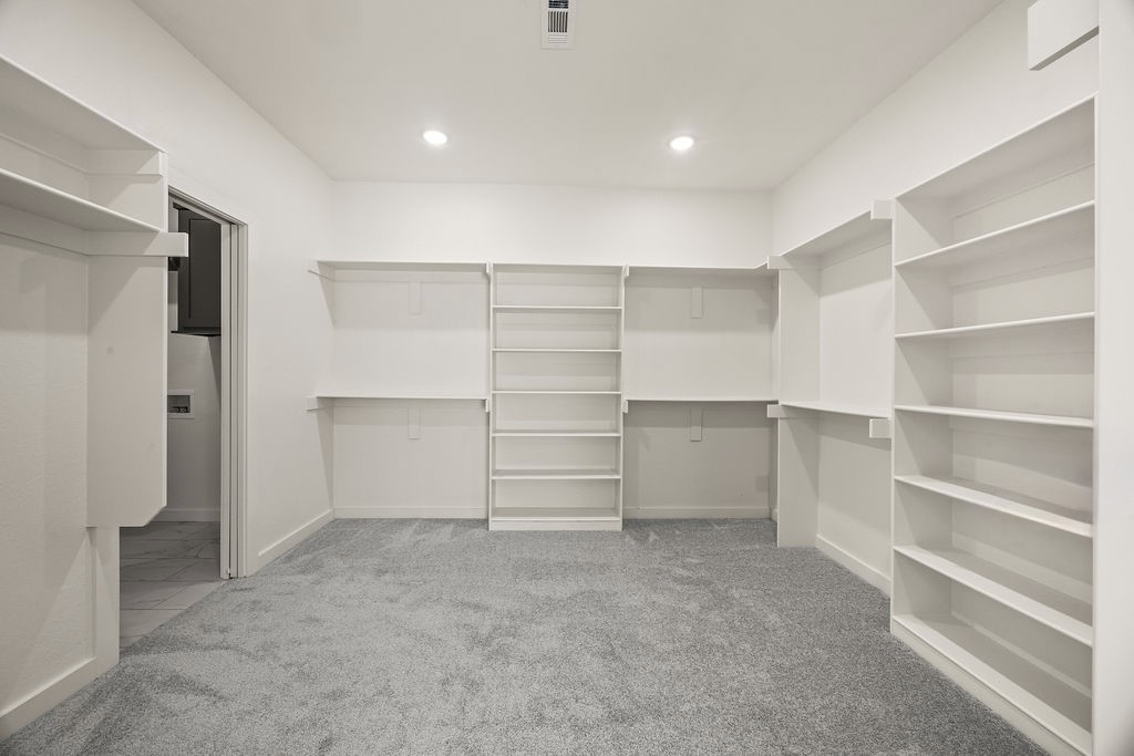 Selkirk Sub Bvv - Residential