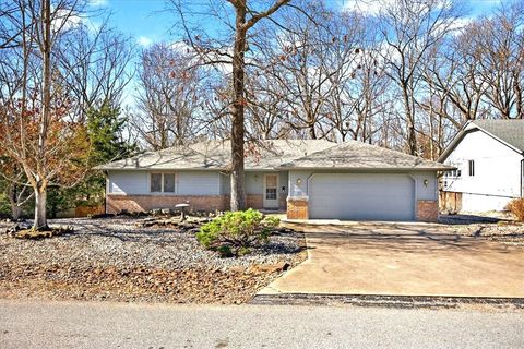 Photo of 69 Walney Drive, Bella Vista, AR 72715 (MLS # 1334943)