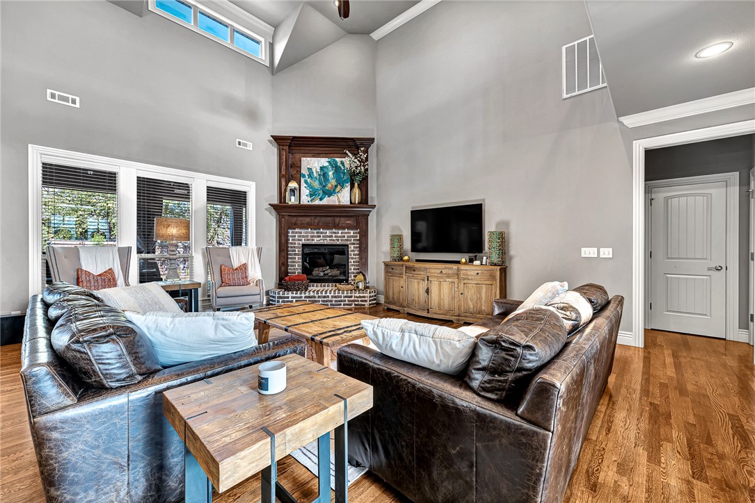 Woods Creek - Residential