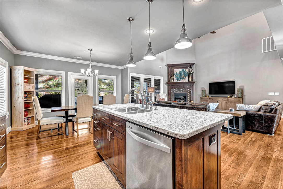 Woods Creek - Residential