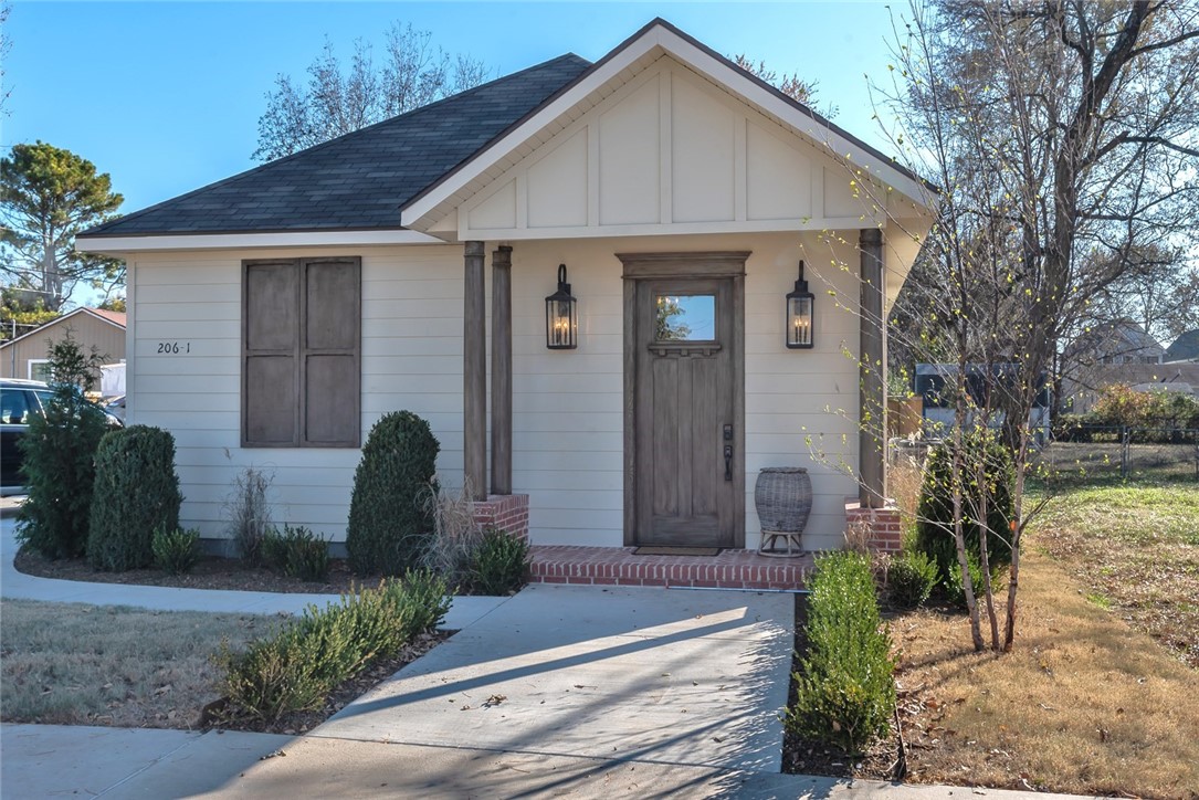 luxury furnished home for lease.