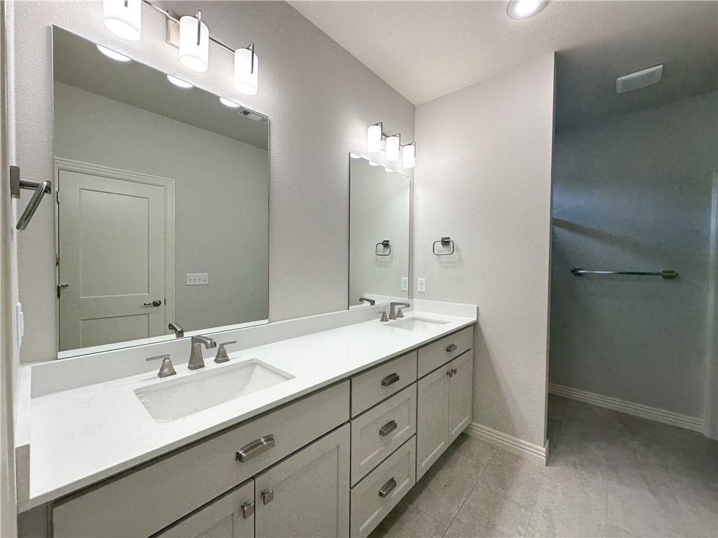 Towne West - Residential Lease