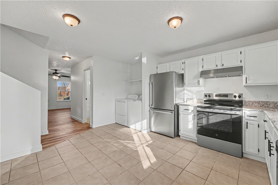 Carriage Square Sub Bentonville - Residential Income