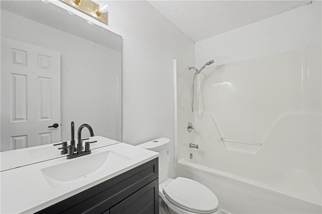 Carriage Square Sub Bentonville - Residential Income