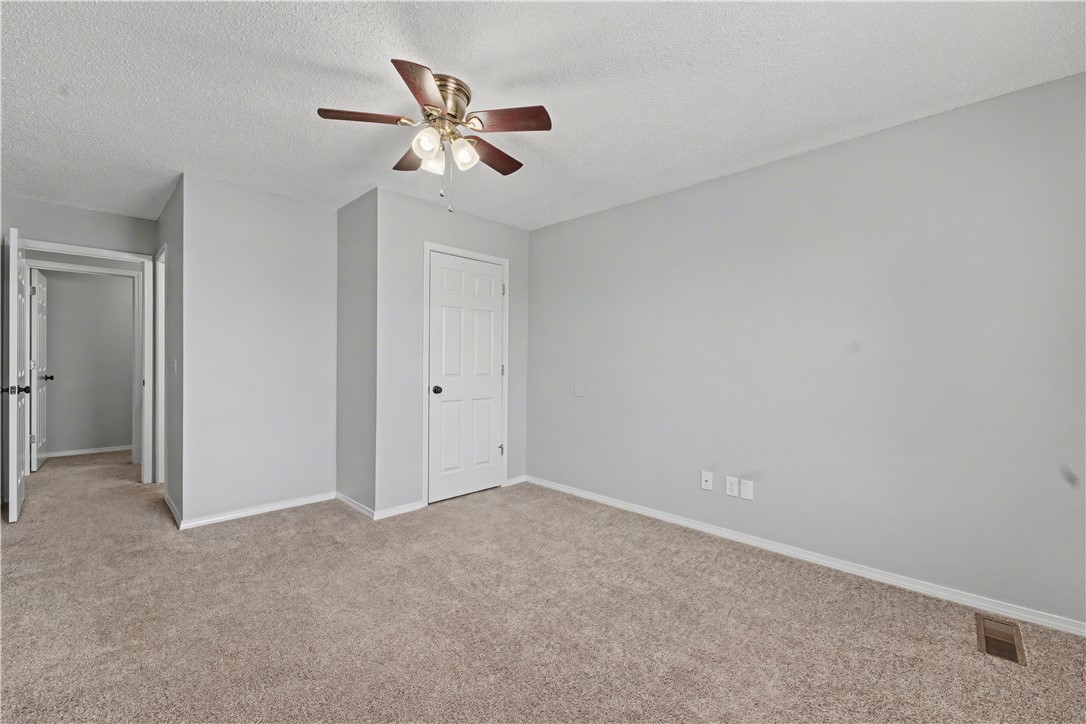 Carriage Square Sub Bentonville - Residential Income