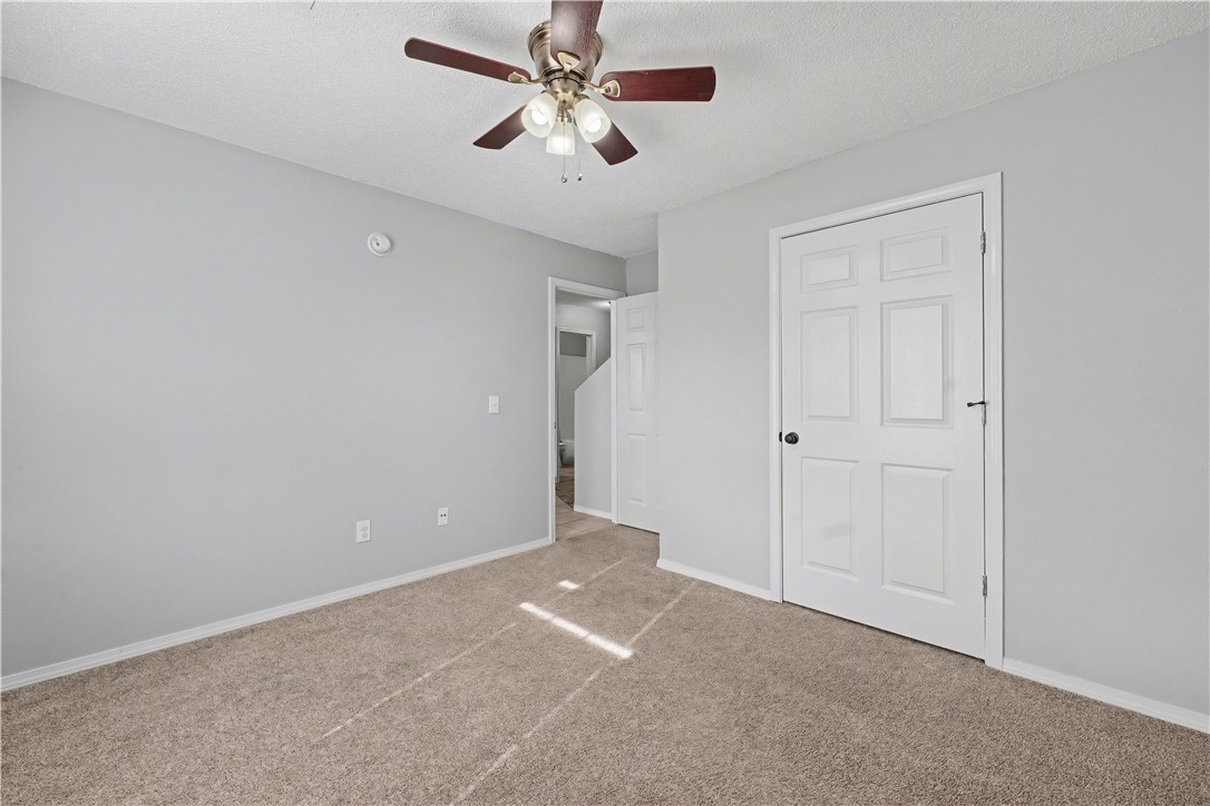 Carriage Square Sub Bentonville - Residential Income