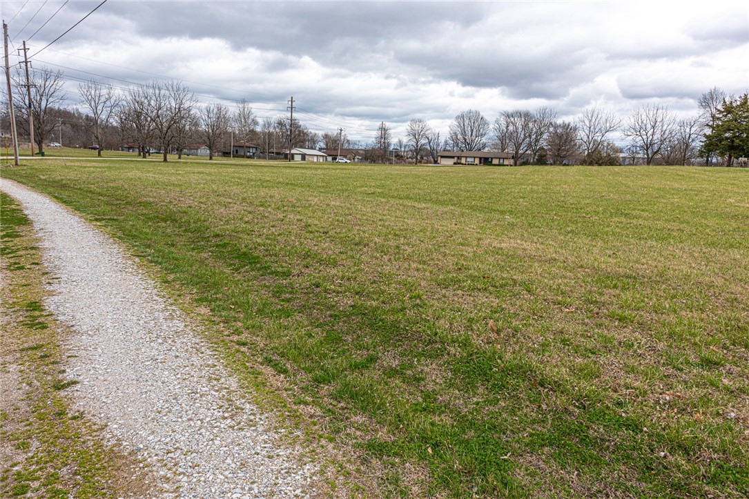 Springdale Outlots - Land