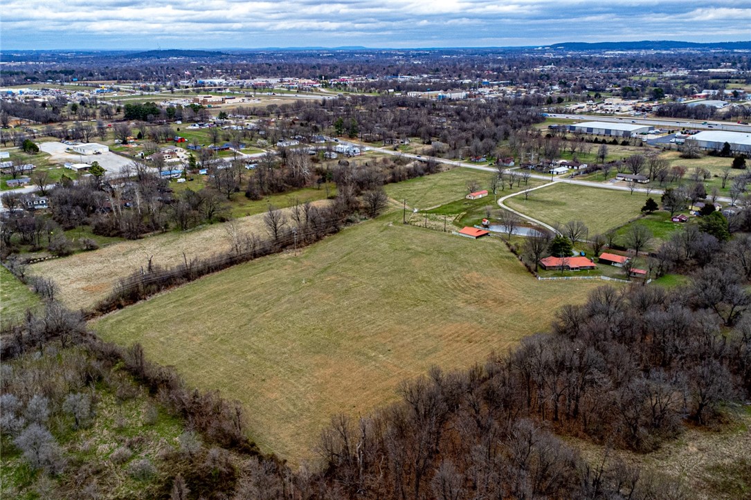 Springdale Outlots - Land