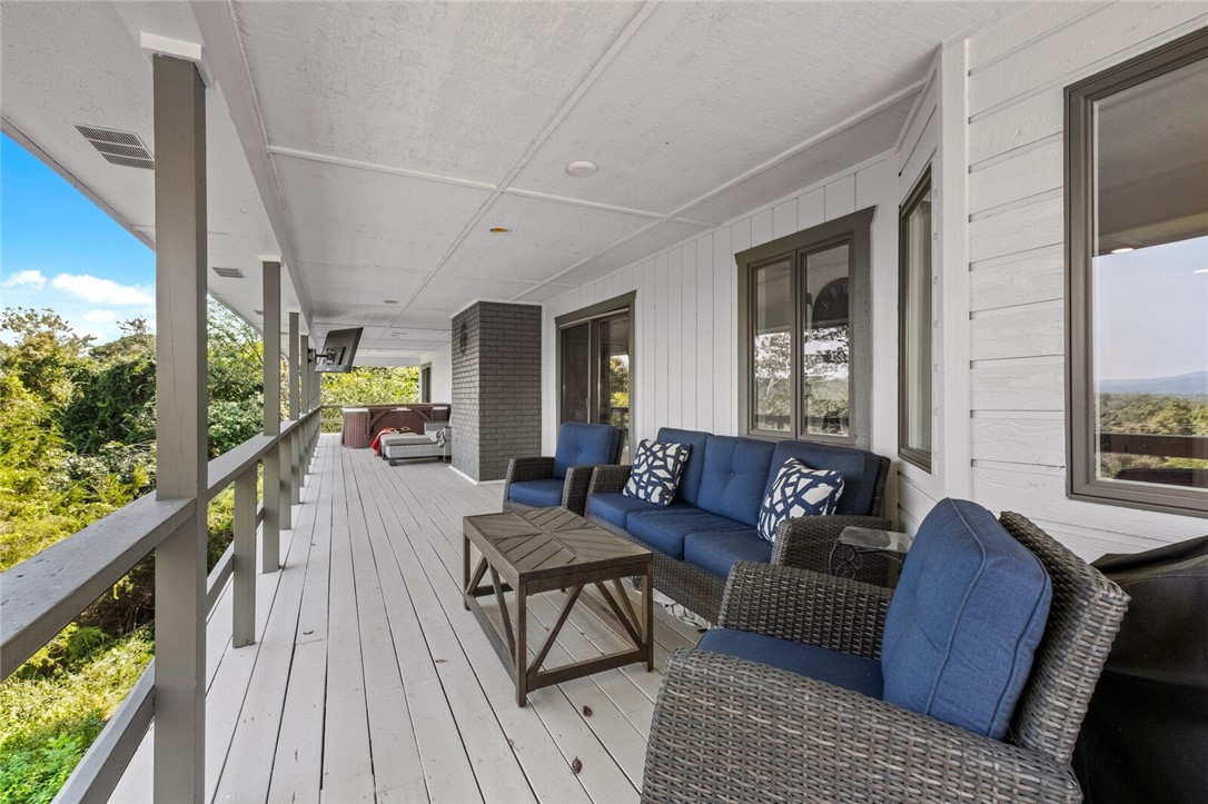 Crows Nest Fourth Add Rurban - Residential