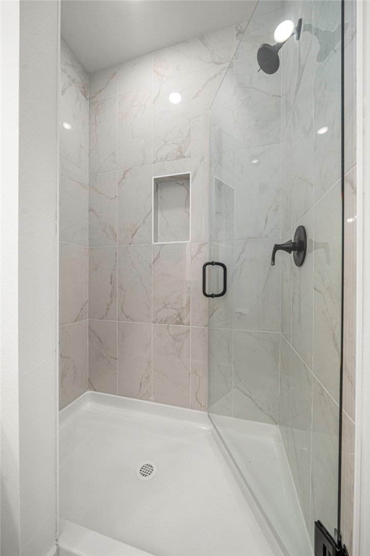 Wells Lake Cottages at Chaffee Cottages - Residential