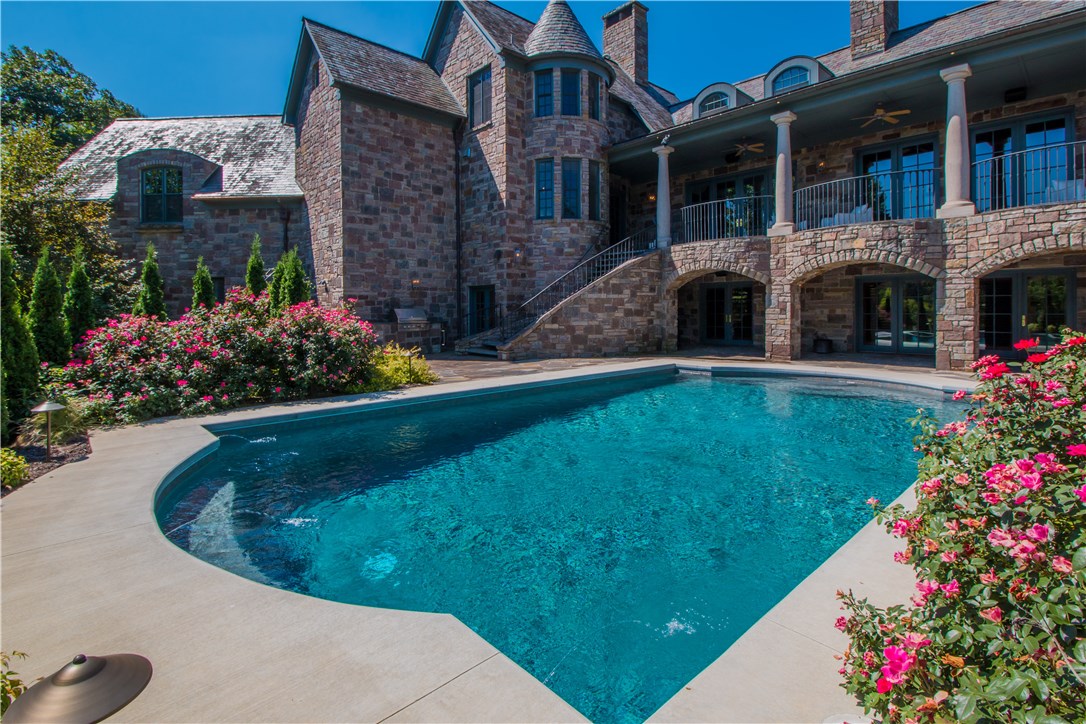 Pinnacle - Residential