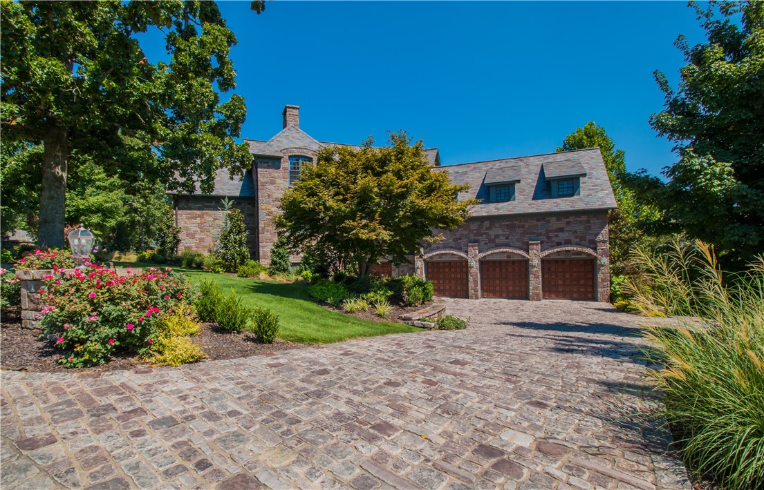 Pinnacle - Residential