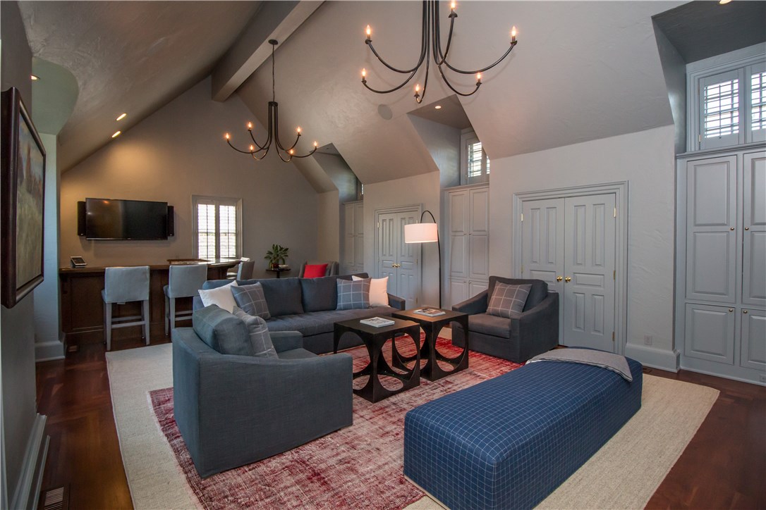 Pinnacle - Residential