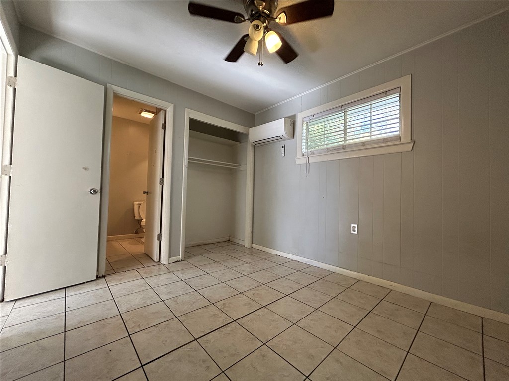 Fayetteville Outlots - Residential Lease