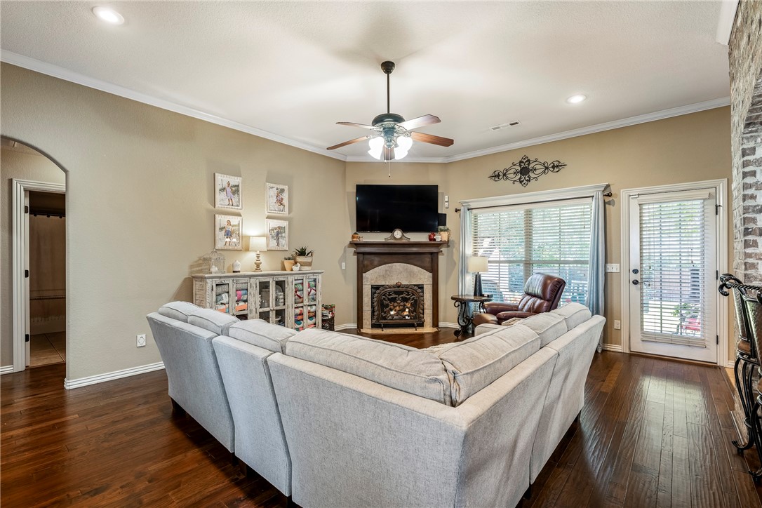 Cornerstone Ridge Sub Ph Iv Bentonville - Residential
