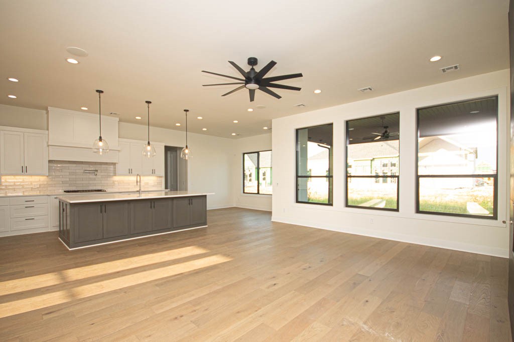 Scissortail - Residential