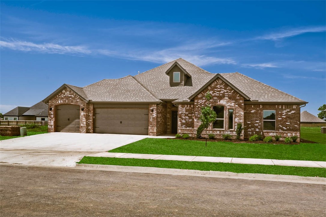 4 bed, 2.5 bath new construction in desirable location. Pictures are not of actual home, but similar plan and finish.