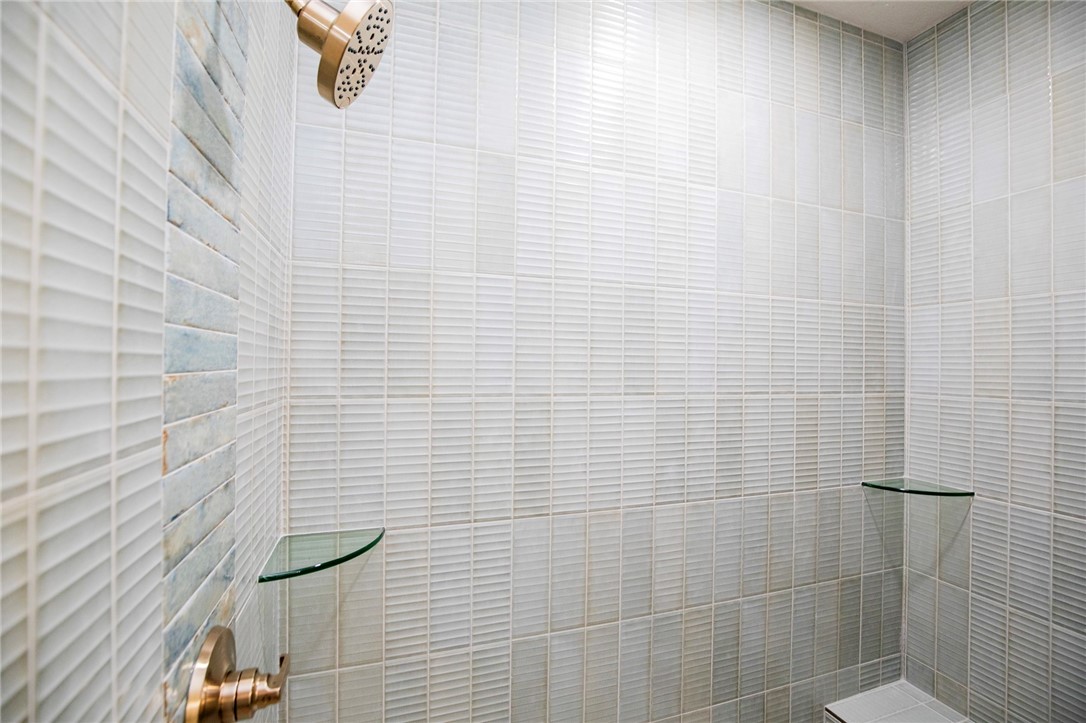 Lost Bridge VIllage - Residential