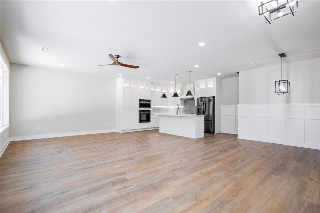 Lost Bridge VIllage - Residential