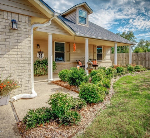 Photo of 1111 N 34th Street, Rogers, AR 72756 (MLS # 1365790)