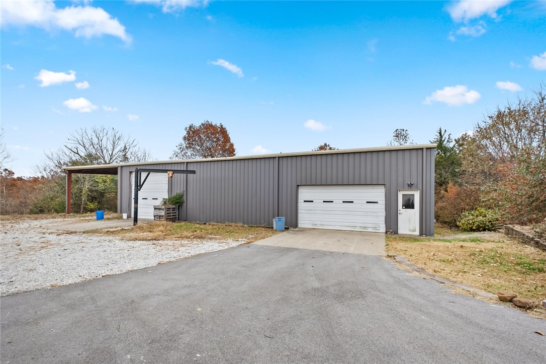 19-17-28 - Residential