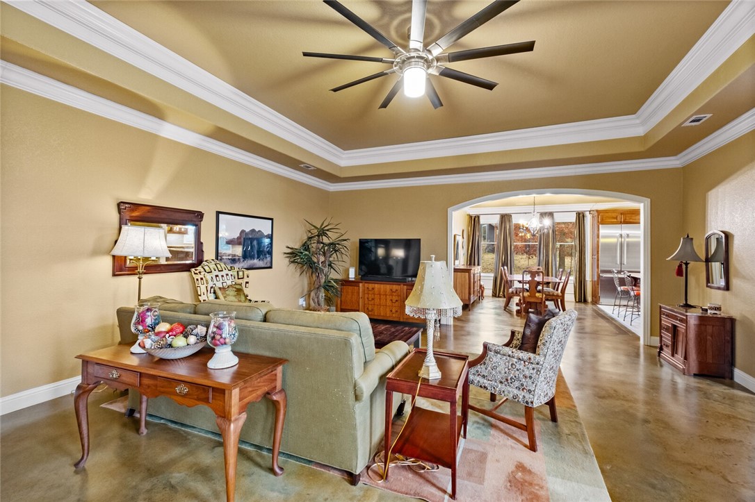 19-17-28 - Residential