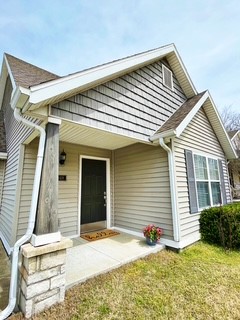 Walnut Crossing Sub - Residential Lease