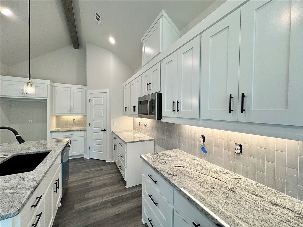 Bankfoot - Residential