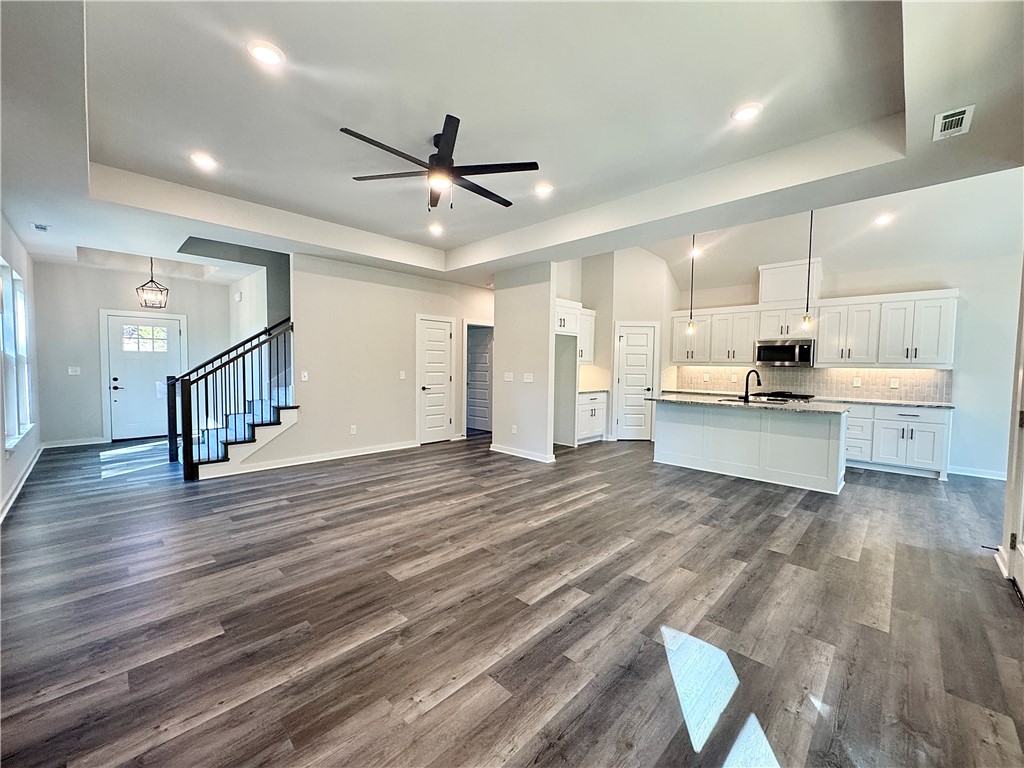 Bankfoot - Residential