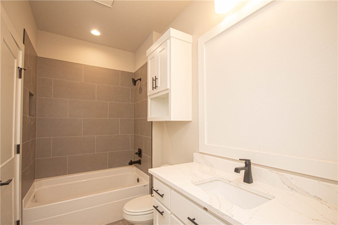 Aurora - Residential