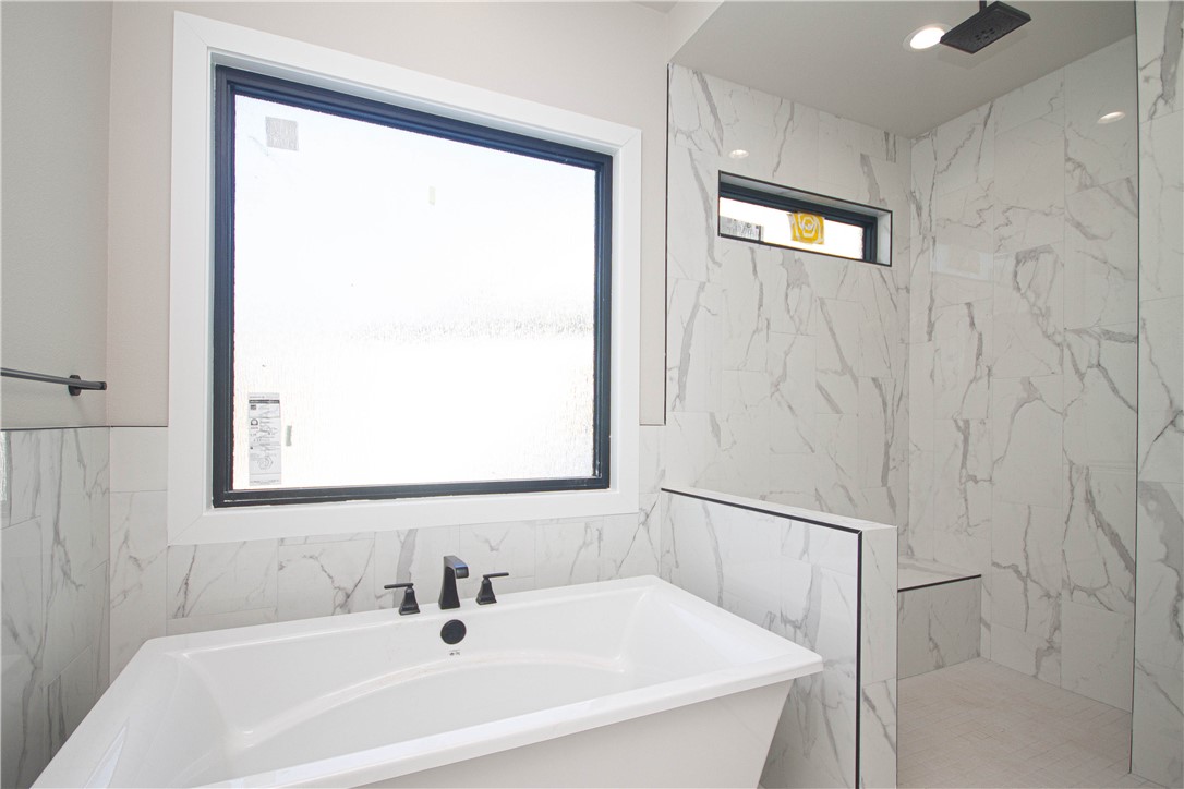 Aurora - Residential