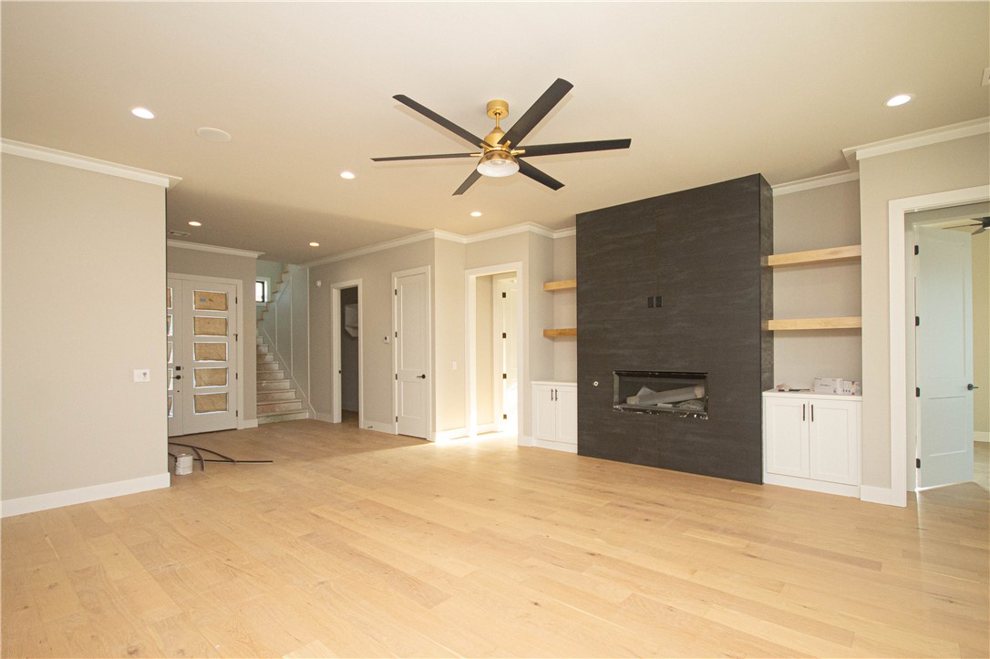 Aurora - Residential