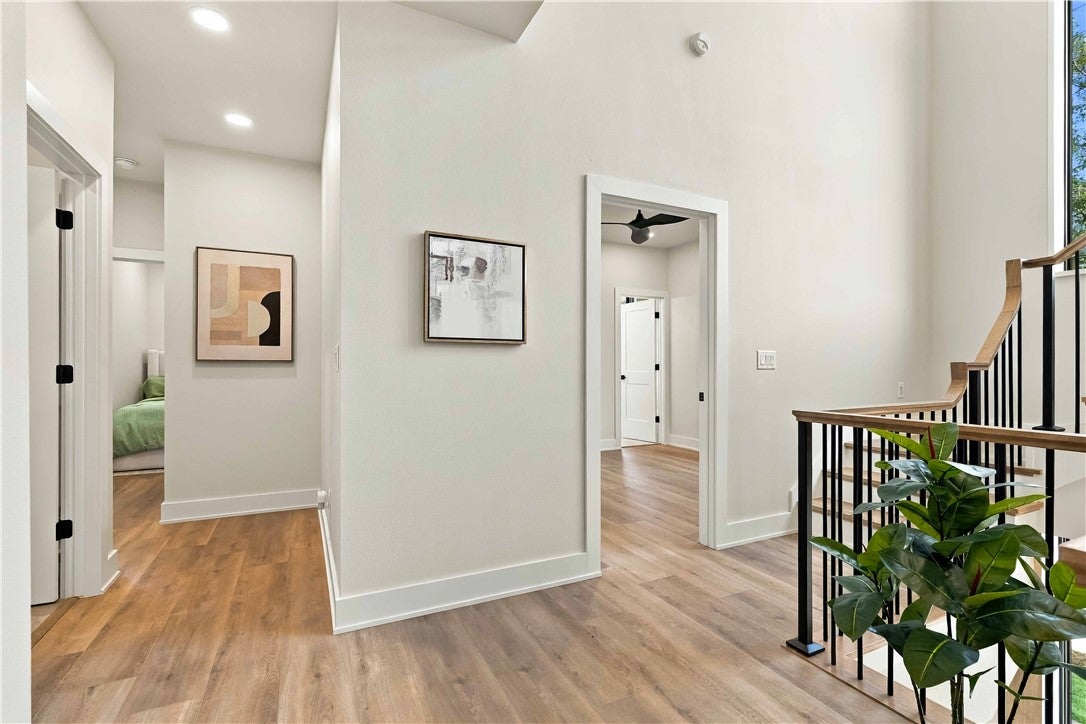617 SW 2nd St, Bentonville, AR, 72712, USA, 5 Bedrooms Bedrooms, ,6 BathroomsBathrooms,Residential,Active,617 SW 2nd St,1353149