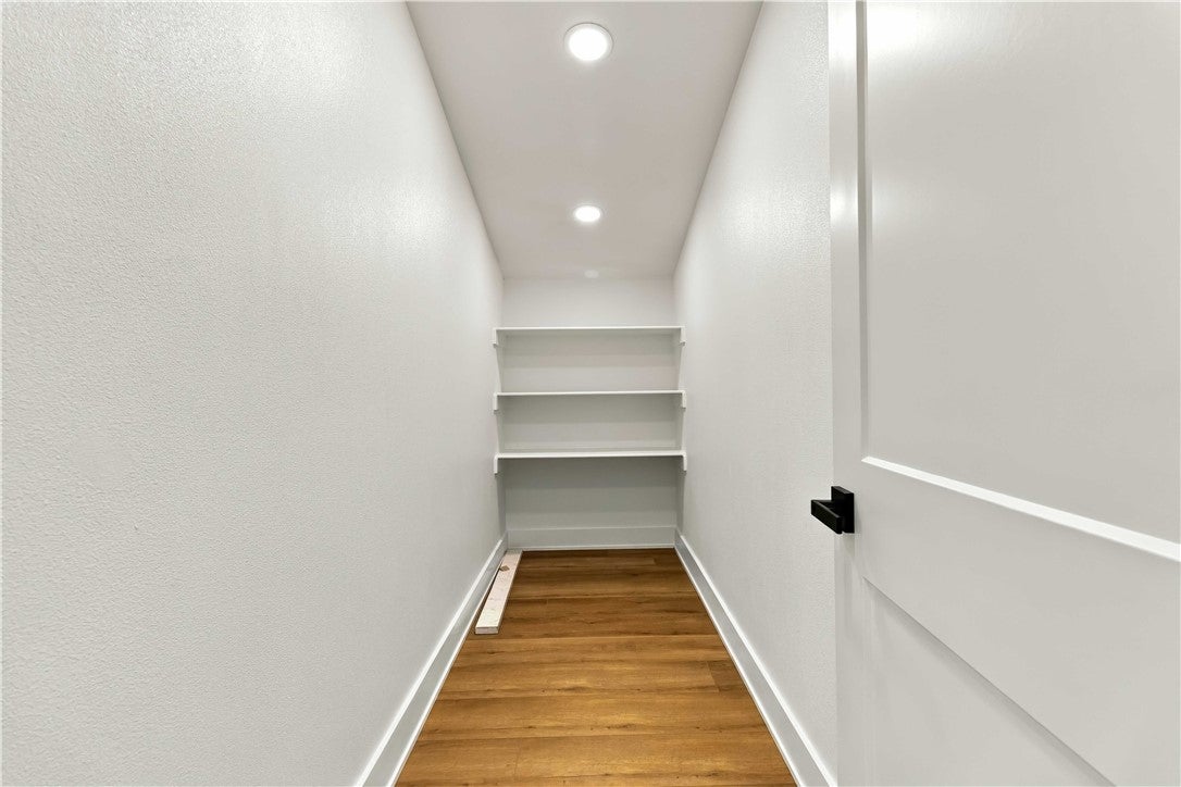 617 SW 2nd St, Bentonville, AR, 72712, USA, 5 Bedrooms Bedrooms, ,6 BathroomsBathrooms,Residential,Active,617 SW 2nd St,1353149