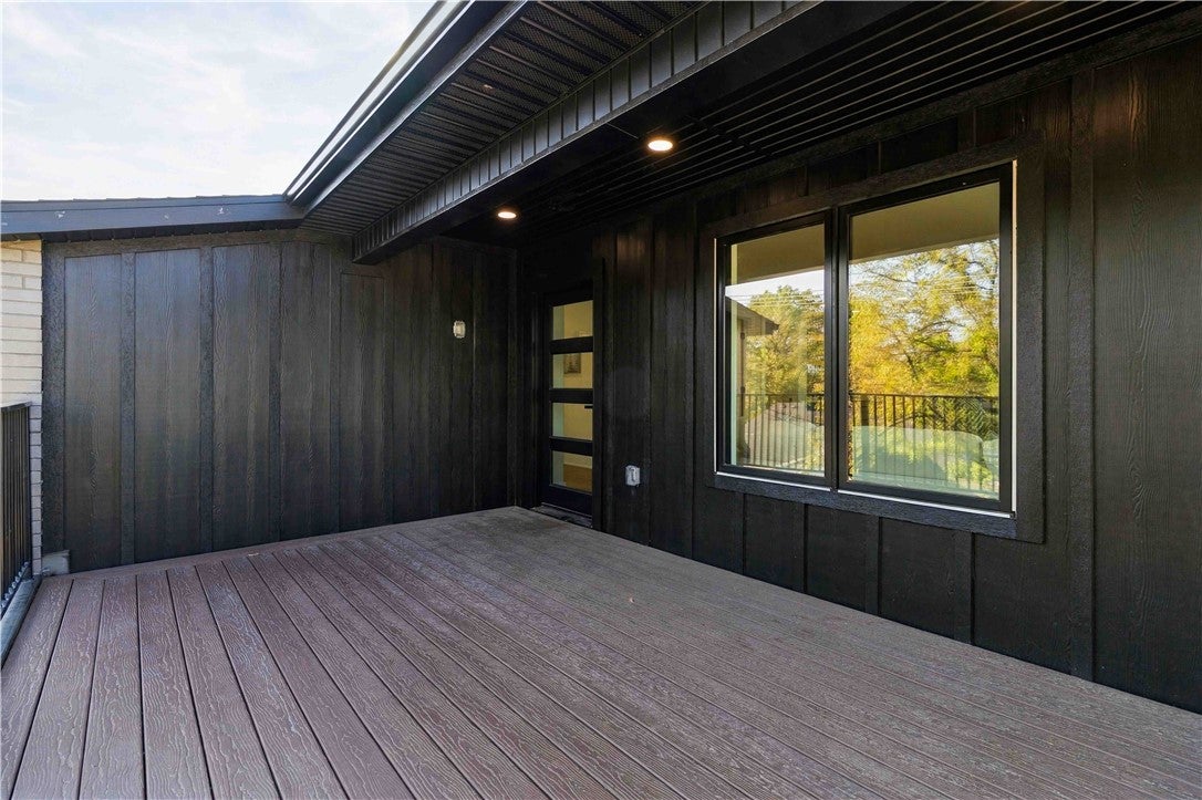 617 SW 2nd St, Bentonville, AR, 72712, USA, 5 Bedrooms Bedrooms, ,6 BathroomsBathrooms,Residential,Active,617 SW 2nd St,1353149