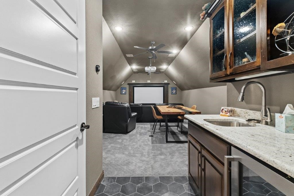 Oak Tree Centerton - Residential