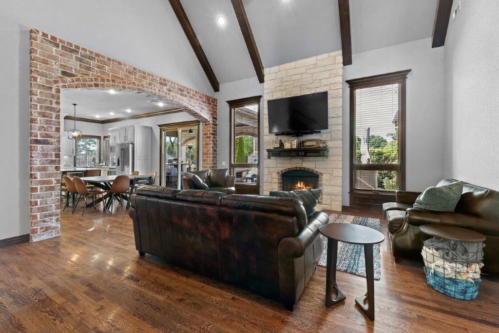 Oak Tree Centerton - Residential