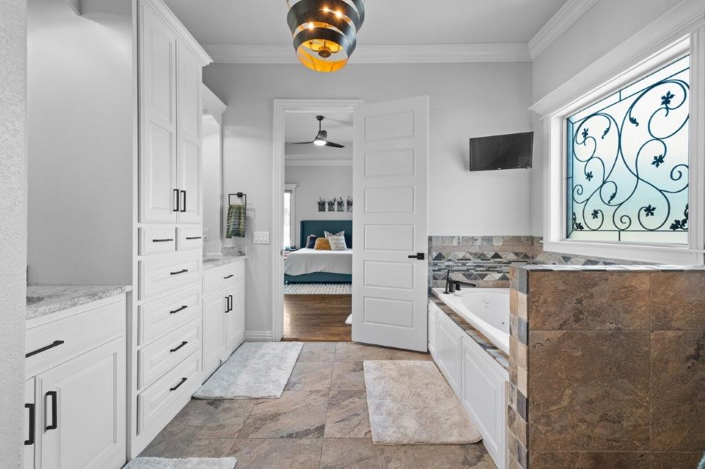 Oak Tree Centerton - Residential