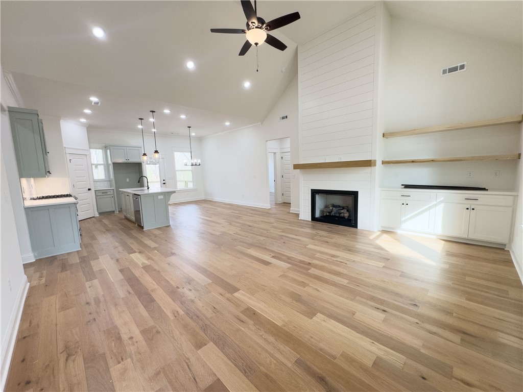 Newburgh Sub Bvv - Residential